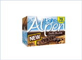 Μπάρα δημητριακών light με διπλή σοκολάτα Alpen
